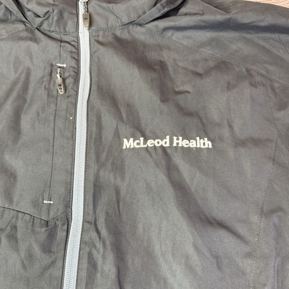 Elevate Men's Lightweight Windbreaker Jacket, XL,‎ Black Hooded Embroidered - Picture 3 of 10